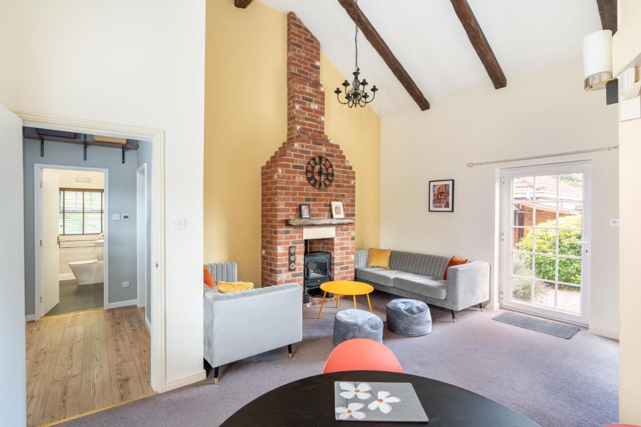 Pass The Keys Charming Cottage Near Clifton Moor York Exteriér fotografie